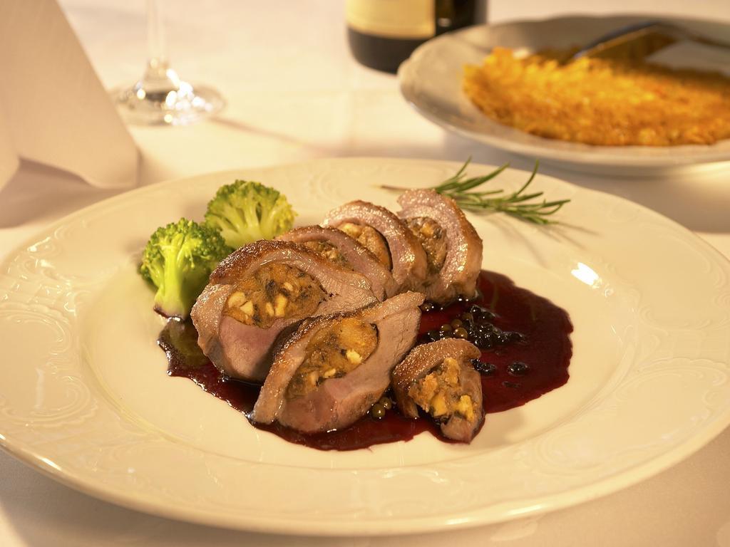 Gasthof Restaurant Buergerstueble Санкт Петер Екстериор снимка